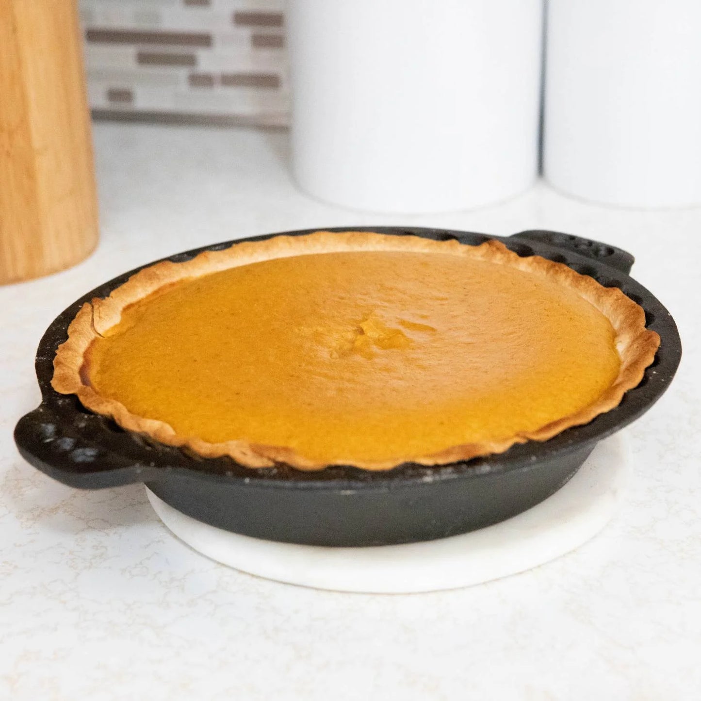 Extra Deep Pie Pan, Pre-Seasoned Cast Iron Bakeware with Crimped Edges and Handles, 10.25 Inches