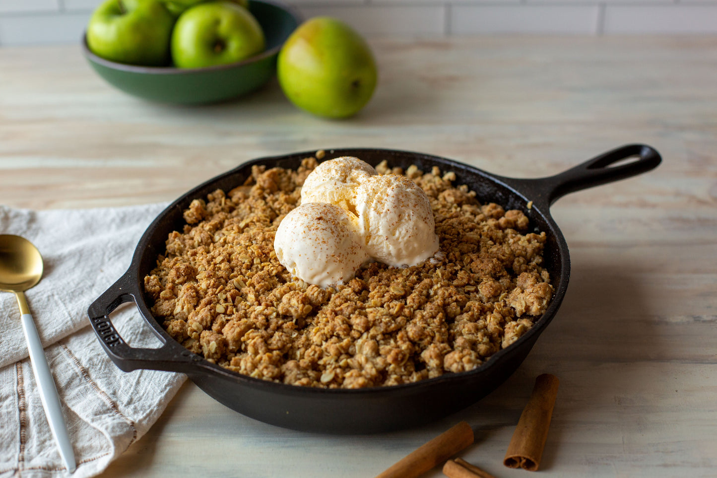 13.25" Seasoned Cast Iron Skillet