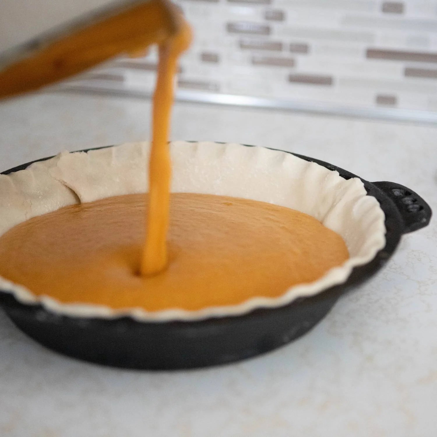 Extra Deep Pie Pan, Pre-Seasoned Cast Iron Bakeware with Crimped Edges and Handles, 10.25 Inches