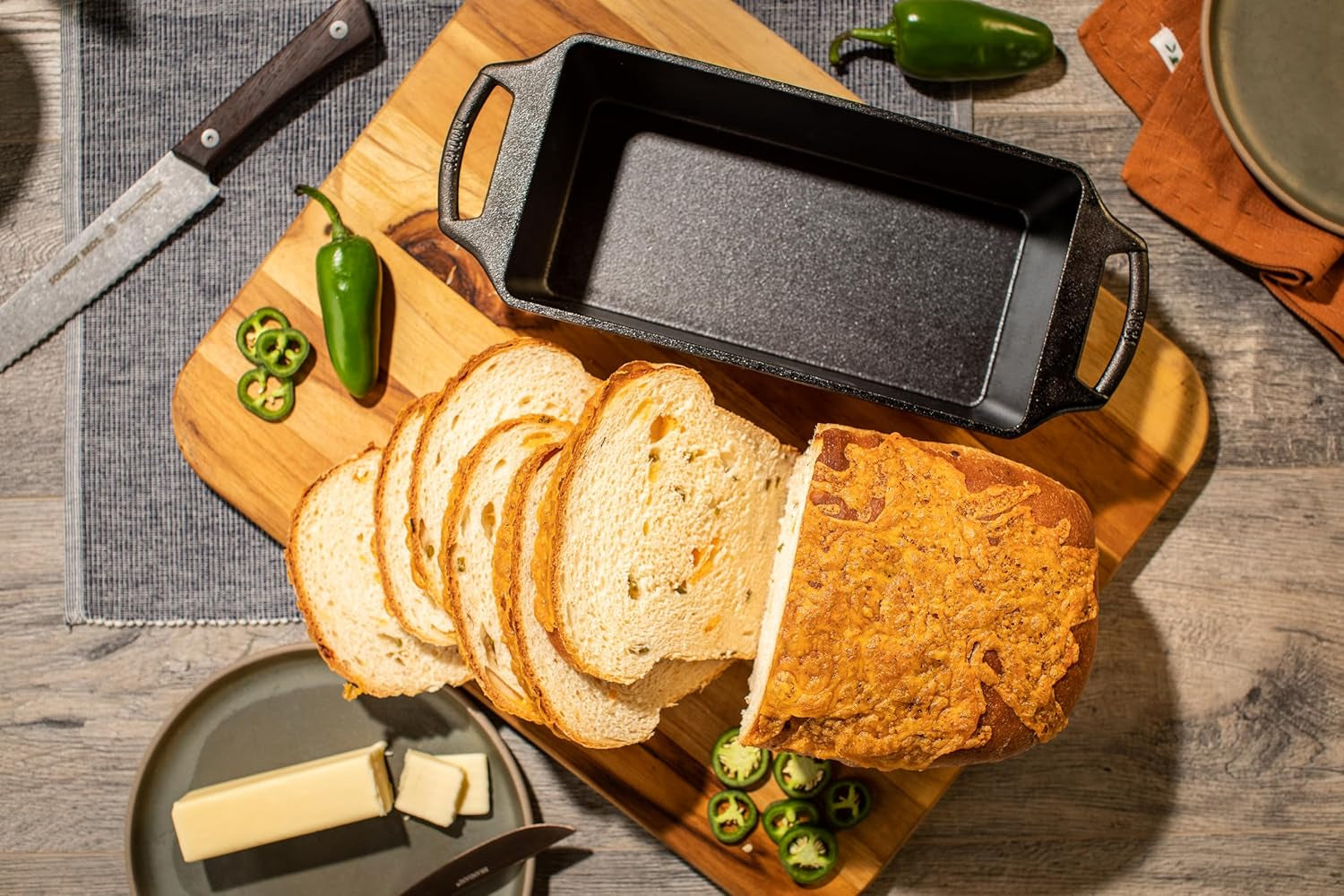 10 Inch Pre-Seasoned Cast Iron Loaf Pan - Dual Handles - Unparalleled Heat Retention for Consistent, Even Baking - Black