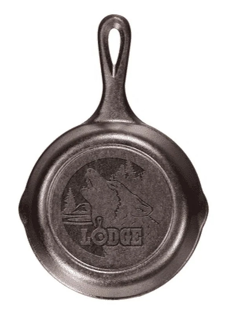 Wildlife 6.5" Cast Iron Skillet Wolf Scene,